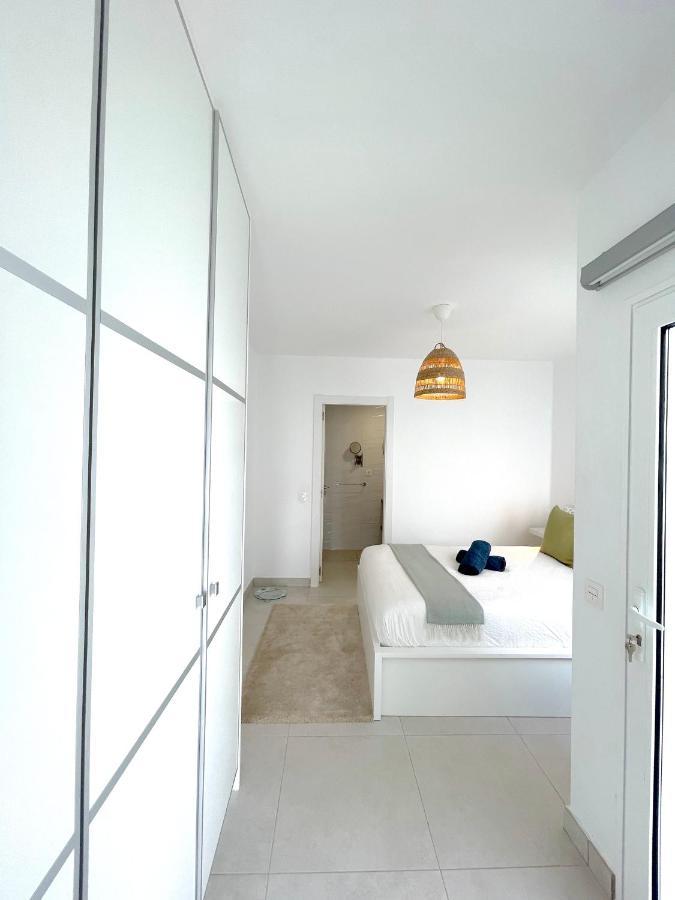 Marco'S Senator Suite Costa Teguise Extérieur photo